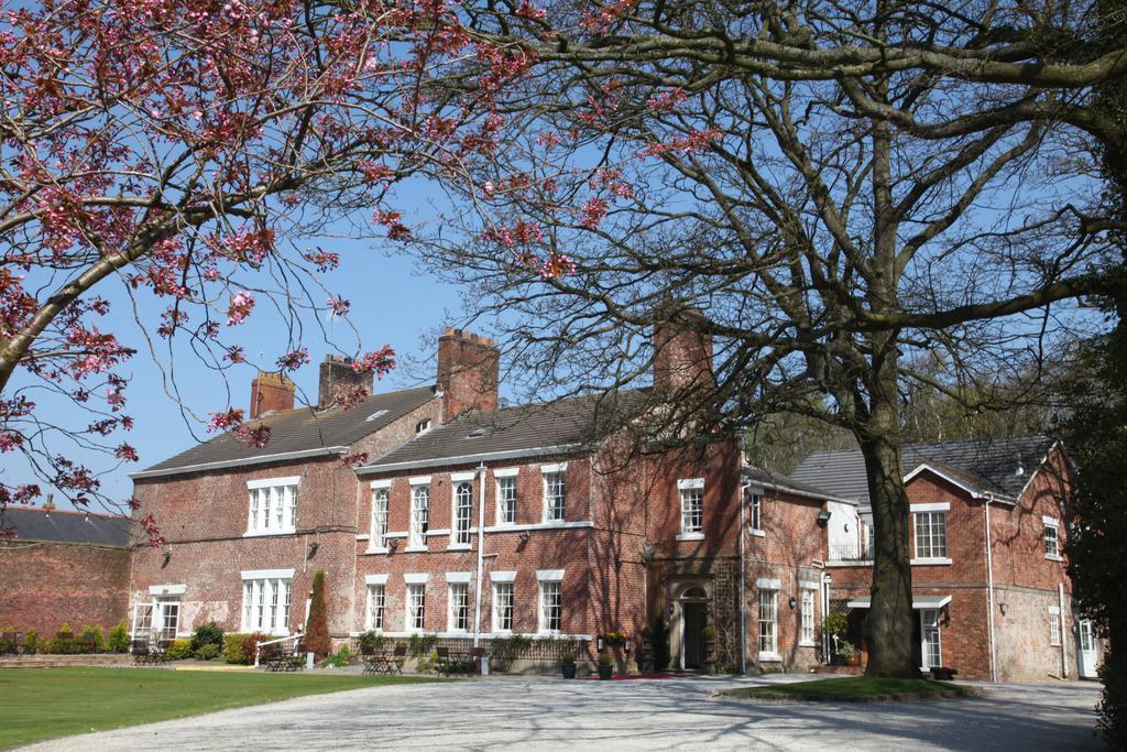 Singleton Lodge Country House Hotel Poulton-le-Fylde Extérieur photo